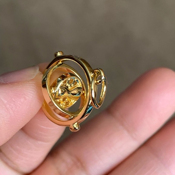 NWOT Harry Potter Time Turner Gold Charm Jewelry - Picture 8 of 12